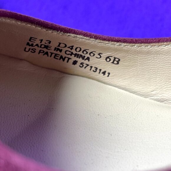 Cole Haan Women's Burgundy Red Suede Round Toe Wedge Pumps Shoe Size 6 - Picture 9 of 10